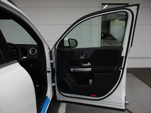 GLB GLB180 AMGラインパッケージ アドバンスドパッケージ パノラミックスライディングルーフ ヘッドアップディスプレイ 3列シート 7人乗り meコネクト パワーシート シートヒーター 360度カメラ ETC2.0(20枚目)