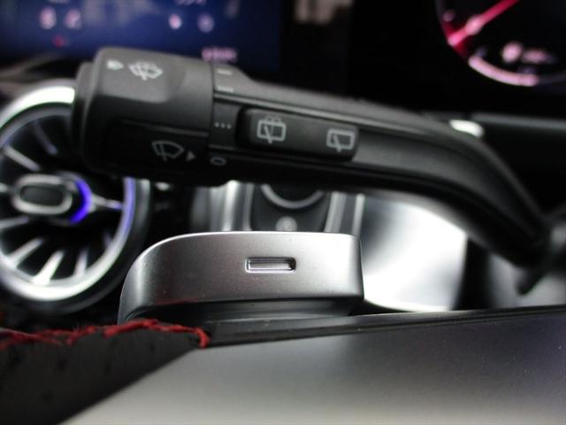 GLB GLB180 AMGラインパッケージ アドバンスドパッケージ パノラミックスライディングルーフ ヘッドアップディスプレイ 3列シート 7人乗り meコネクト パワーシート シートヒーター 360度カメラ ETC2.0(32枚目)