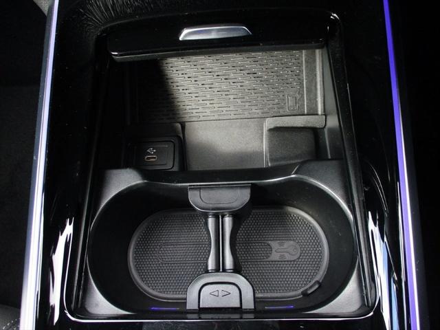 ＥＱＢ ＥＱＢ２５０＋　パノラミックスライディングルーフ　レーダーセーフティーパッケージ　ｍｅコネクト　３列シート　７人乗り　パワーシート　シートヒーター　３６０度カメラ　ＥＴＣ２．０　パークトロニックシステム（39枚目）