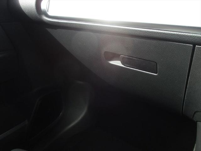 ＥＱＢ ＥＱＢ２５０＋　パノラミックスライディングルーフ　レーダーセーフティーパッケージ　ｍｅコネクト　３列シート　７人乗り　パワーシート　シートヒーター　３６０度カメラ　ＥＴＣ２．０　パークトロニックシステム（48枚目）