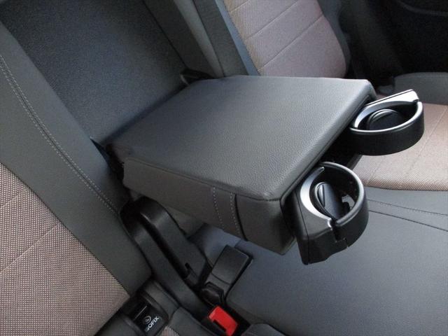 ＥＱＢ ＥＱＢ２５０＋　パノラミックスライディングルーフ　レーダーセーフティーパッケージ　ｍｅコネクト　３列シート　７人乗り　パワーシート　シートヒーター　３６０度カメラ　ＥＴＣ２．０　パークトロニックシステム（57枚目）