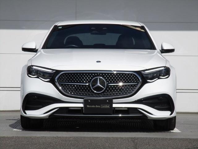 Eクラス E220d アバンギャルド AMGラインパッケージ ワンオーナー アドバンスドパッケージ ヘッドアップディスプレイ レーダーセーフティーパッケージ meコネクト パワーシート シートヒーター 360度カメラ ETC2.0(2枚目)