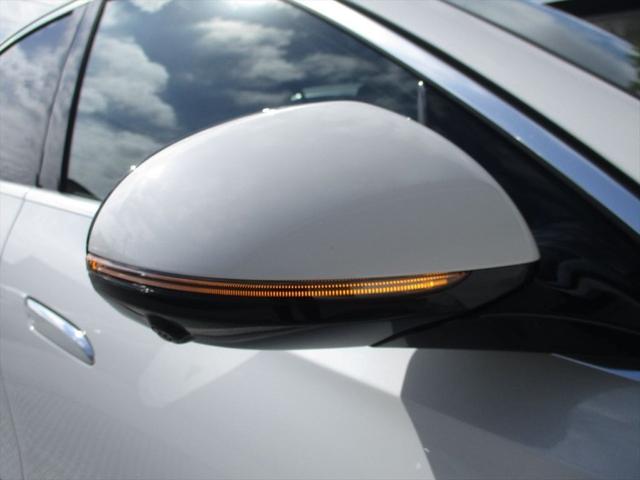 Eクラス E220d アバンギャルド AMGラインパッケージ ワンオーナー アドバンスドパッケージ ヘッドアップディスプレイ レーダーセーフティーパッケージ meコネクト パワーシート シートヒーター 360度カメラ ETC2.0(70枚目)