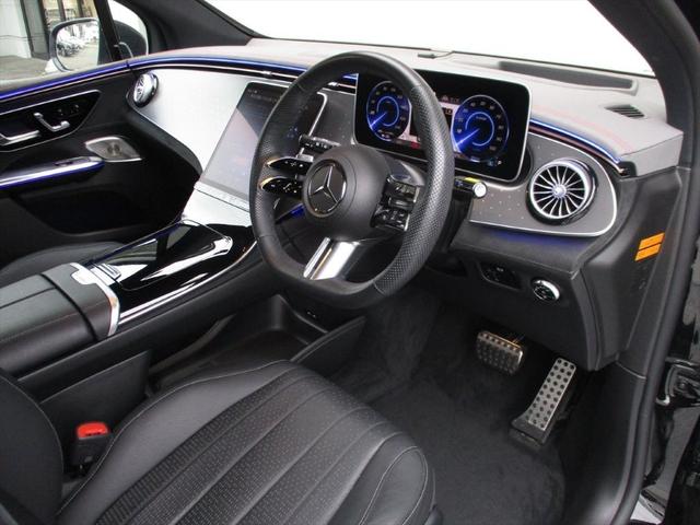 ＥＱＥ ＳＵＶ ＥＱＥ３５０　４マチック　ＳＵＶローンチエディション　２１インチＡＭＧマルチスポークアルミホイール　パノラミックスライディングルーフ　ヘッドアップディスプレイ　ｍｅコネクト　レザーシート　パワーシート　シートヒーター　シートベンチレーター　３６０度カメラ（10枚目）