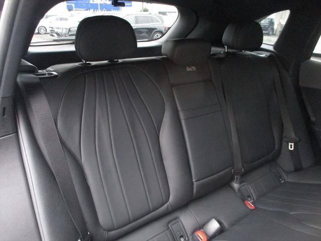 ＥＱＥ ＳＵＶ ＥＱＥ３５０　４マチック　ＳＵＶローンチエディション　２１インチＡＭＧマルチスポークアルミホイール　パノラミックスライディングルーフ　ヘッドアップディスプレイ　ｍｅコネクト　レザーシート　パワーシート　シートヒーター　シートベンチレーター　３６０度カメラ（16枚目）