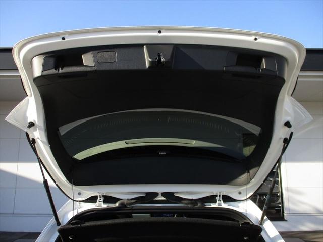 Ａクラス Ａ２００ｄ　ＡＭＧレザーエクスクルーシブパッケージ　ＡＭＧラインパッケージ　アドバンスドパッケージ　パノラミックスライディングルーフ　ヘッドアップディスプレイ　ｍｅコネクト　パワーシート　シートヒーター　３６０度カメラ　ＥＴＣ２．０（8枚目）