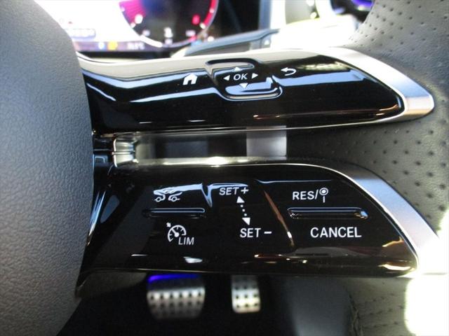 Ａクラス Ａ２００ｄ　ＡＭＧレザーエクスクルーシブパッケージ　ＡＭＧラインパッケージ　アドバンスドパッケージ　パノラミックスライディングルーフ　ヘッドアップディスプレイ　ｍｅコネクト　パワーシート　シートヒーター　３６０度カメラ　ＥＴＣ２．０（25枚目）