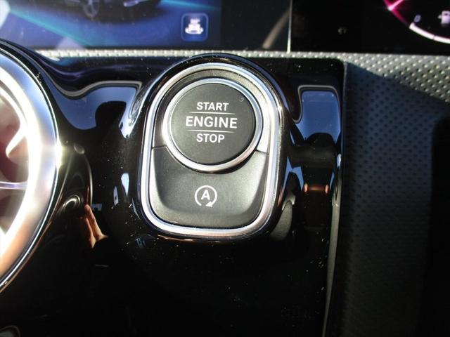 Ａクラス Ａ２００ｄ　ＡＭＧレザーエクスクルーシブパッケージ　ＡＭＧラインパッケージ　アドバンスドパッケージ　パノラミックスライディングルーフ　ヘッドアップディスプレイ　ｍｅコネクト　パワーシート　シートヒーター　３６０度カメラ　ＥＴＣ２．０（31枚目）