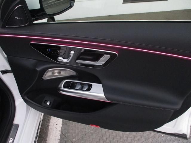 Eクラス E220d アバンギャルド AMGラインパッケージ ワンオーナー レザーエクスクルーシブパッケージ アドバンスドパッケージ パノラミックスライディングルーフ ヘッドアップディスプレイ パワーシート シートヒーター シートベンチレーター 360度カメラ(25枚目)