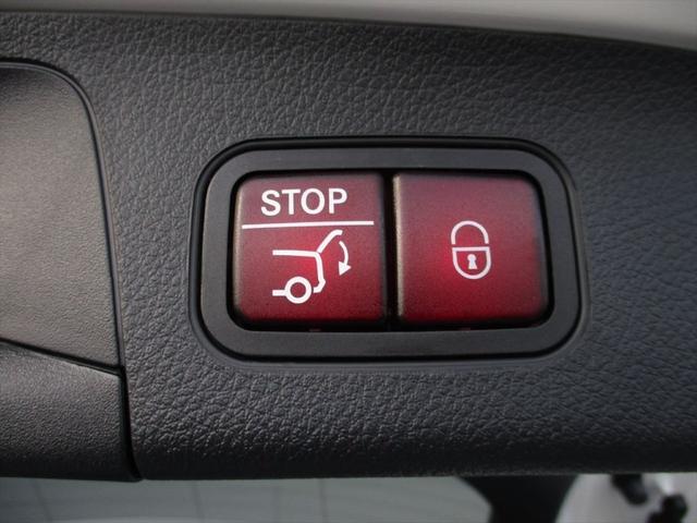 ＥＱＡ ＥＱＡ２５０＋　ＡＭＧラインパッケージ　ワンオーナー　パノラミックスライディングルーフ　レーダーセーフティーパッケージ　ｍｅコネクト　パワーシート　シートヒーター　３６０度カメラ　ＥＴＣ２．０　ナビゲーション　ＴＶ（9枚目）