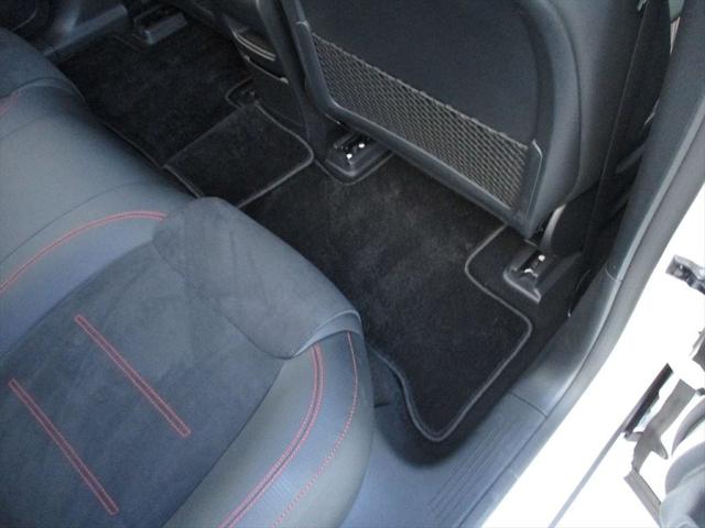 ＥＱＡ ＥＱＡ２５０＋　ＡＭＧラインパッケージ　ワンオーナー　パノラミックスライディングルーフ　レーダーセーフティーパッケージ　ｍｅコネクト　パワーシート　シートヒーター　３６０度カメラ　ＥＴＣ２．０　ナビゲーション　ＴＶ（16枚目）