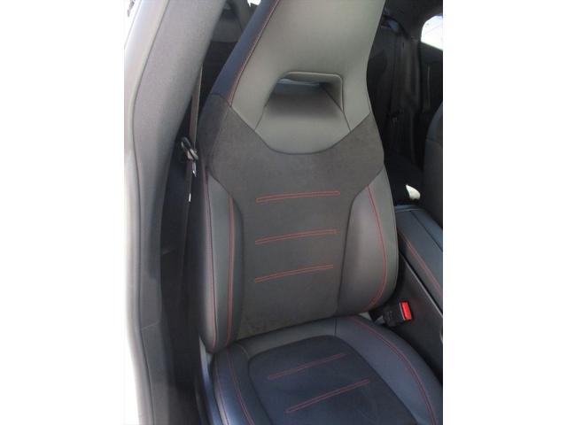 ＣＬＡクラス ＣＬＡ２００ｄ　ＡＭＧラインパッケージ　レーダーセーフティーパッケージ　ｍｅコネクト　パワーシート　シートヒーター　３６０度カメラ　ＥＴＣ２．０　ナビゲーション　ＴＶ　パークトロニックシステム　１９インチＡＭＧアルミホイール（13枚目）