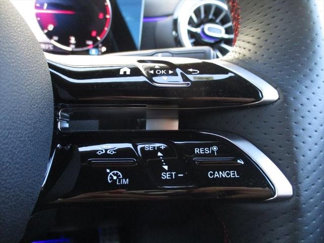 ＣＬＡクラス ＣＬＡ２００ｄ　ＡＭＧラインパッケージ　レーダーセーフティーパッケージ　ｍｅコネクト　パワーシート　シートヒーター　３６０度カメラ　ＥＴＣ２．０　ナビゲーション　ＴＶ　パークトロニックシステム　１９インチＡＭＧアルミホイール（25枚目）