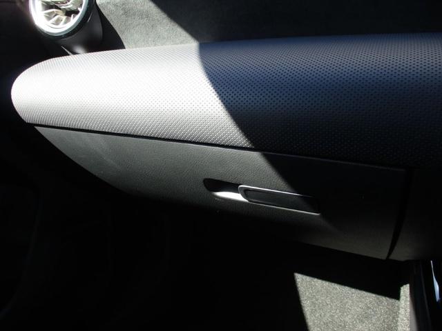 ＣＬＡクラス ＣＬＡ２００ｄ　ＡＭＧラインパッケージ　レーダーセーフティーパッケージ　ｍｅコネクト　パワーシート　シートヒーター　３６０度カメラ　ＥＴＣ２．０　ナビゲーション　ＴＶ　パークトロニックシステム　１９インチＡＭＧアルミホイール（47枚目）