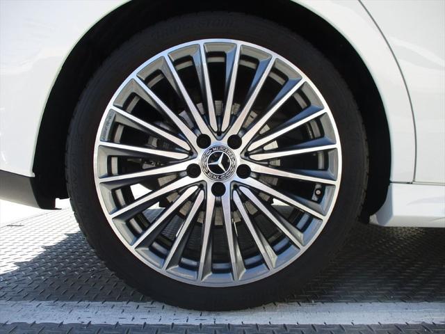 ＣＬＡクラス ＣＬＡ２００ｄ　ＡＭＧラインパッケージ　レーダーセーフティーパッケージ　ｍｅコネクト　パワーシート　シートヒーター　３６０度カメラ　ＥＴＣ２．０　ナビゲーション　ＴＶ　パークトロニックシステム　１９インチＡＭＧアルミホイール（65枚目）