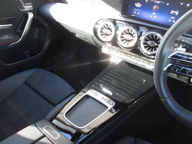 Ａクラス Ａ２００ｄ　ＡＭＧラインパッケージ　レーダーセーフティーパッケージ　ｍｅコネクト　パワーシート　シートヒーター　バックカメラ　ＥＴＣ２．０　ナビゲーション　ＴＶ　パークトロニックシステム　１８インチＡＭＧアルミホイール（38枚目）