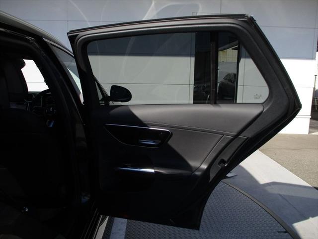 Cクラスステーションワゴン C200ステーションワゴンアバンギャルドAMGライP ベーシックパッケージ meコネクト レーダーセーフティーパッケージ ヘッドアップディスプレイ パワーシート シートヒーター 360度カメラ ETC2.0 ナビゲーション TV(20枚目)