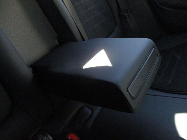 Cクラスステーションワゴン C200ステーションワゴンアバンギャルドAMGライP ベーシックパッケージ meコネクト レーダーセーフティーパッケージ ヘッドアップディスプレイ パワーシート シートヒーター 360度カメラ ETC2.0 ナビゲーション TV(56枚目)