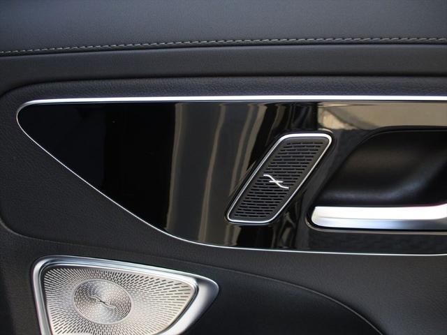 Cクラス C220dアバンギャルド AMGラインパッケージ セーフティービジョンパッケージ レザーエクスクルーシブパッケージ パノラミックスライディングルーフ ヘッドアップディスプレイ meコネクト 360度カメラ ETC2.0 パワーシート シートヒーター(55枚目)