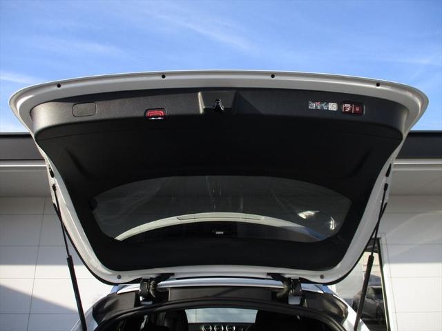 ＧＬＣ ＧＬＣ３５０ｅ　４Ｍポーツ　エディションスター　パノラミックスライディングルーフ　ｍｅコネクト　レーダーセーフティーパッケージ　エアサスペンション　３６０度カメラ　ＥＴＣ２．０　パワーシート　シートヒーター　ナビゲーション　ＴＶ（8枚目）