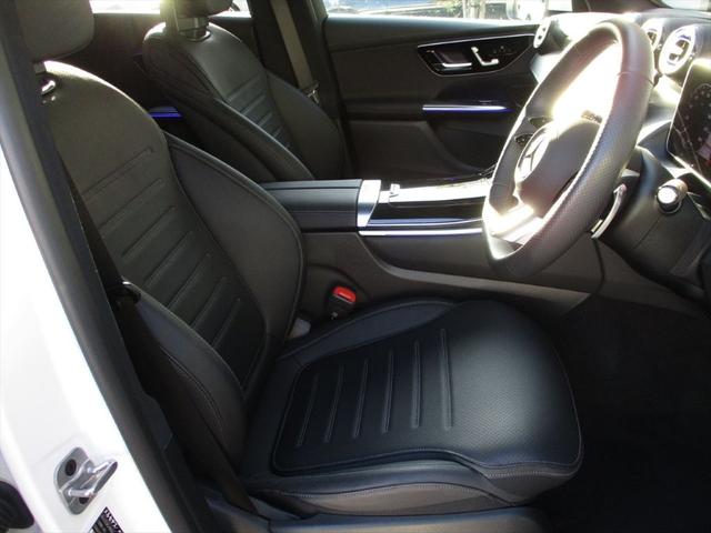 ＧＬＣ ＧＬＣ３５０ｅ　４Ｍポーツ　エディションスター　パノラミックスライディングルーフ　ｍｅコネクト　レーダーセーフティーパッケージ　エアサスペンション　３６０度カメラ　ＥＴＣ２．０　パワーシート　シートヒーター　ナビゲーション　ＴＶ（13枚目）