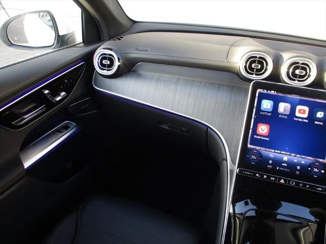 ＧＬＣ ＧＬＣ３５０ｅ　４Ｍポーツ　エディションスター　パノラミックスライディングルーフ　ｍｅコネクト　レーダーセーフティーパッケージ　エアサスペンション　３６０度カメラ　ＥＴＣ２．０　パワーシート　シートヒーター　ナビゲーション　ＴＶ（65枚目）