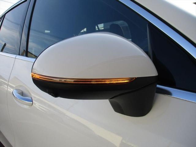 ＧＬＣ ＧＬＣ３５０ｅ　４Ｍポーツ　エディションスター　パノラミックスライディングルーフ　ｍｅコネクト　レーダーセーフティーパッケージ　エアサスペンション　３６０度カメラ　ＥＴＣ２．０　パワーシート　シートヒーター　ナビゲーション　ＴＶ（69枚目）