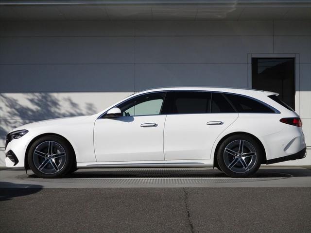 Ｅクラスステーションワゴン Ｅ２２０ｄステションワゴンアバギャルドＡＭＧラインＰ　ワンオーナー　アドバンスドパッケージ　レザーエクスクルーシブパッケージ　ヘッドアップディスプレイ　パワーシート　シートヒーター　シートベンチレーター　ｍｅコネクト　３６０度カメラ　ＥＴＣ２．０（5枚目）