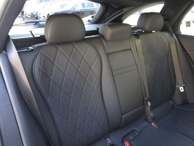 Ｅクラスステーションワゴン Ｅ２２０ｄステションワゴンアバギャルドＡＭＧラインＰ　ワンオーナー　アドバンスドパッケージ　レザーエクスクルーシブパッケージ　ヘッドアップディスプレイ　パワーシート　シートヒーター　シートベンチレーター　ｍｅコネクト　３６０度カメラ　ＥＴＣ２．０（17枚目）