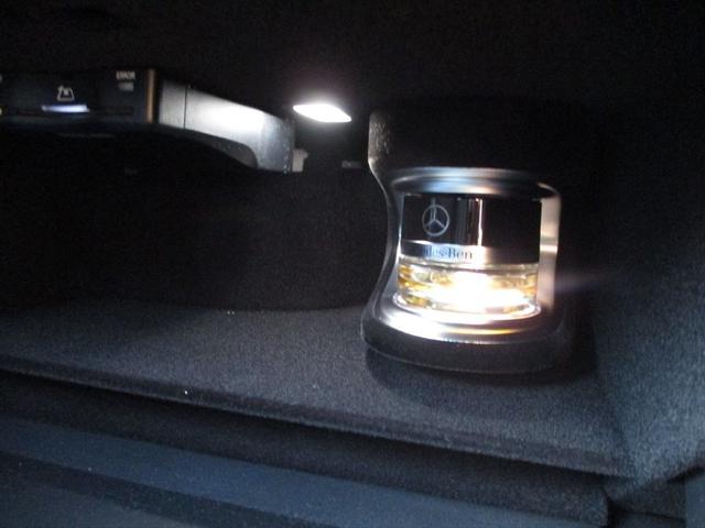 Ｅクラスステーションワゴン Ｅ２２０ｄステションワゴンアバギャルドＡＭＧラインＰ　ワンオーナー　アドバンスドパッケージ　レザーエクスクルーシブパッケージ　ヘッドアップディスプレイ　パワーシート　シートヒーター　シートベンチレーター　ｍｅコネクト　３６０度カメラ　ＥＴＣ２．０（52枚目）