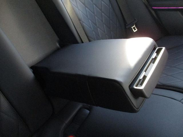 Ｅクラスステーションワゴン Ｅ２２０ｄステションワゴンアバギャルドＡＭＧラインＰ　ワンオーナー　アドバンスドパッケージ　レザーエクスクルーシブパッケージ　ヘッドアップディスプレイ　パワーシート　シートヒーター　シートベンチレーター　ｍｅコネクト　３６０度カメラ　ＥＴＣ２．０（61枚目）