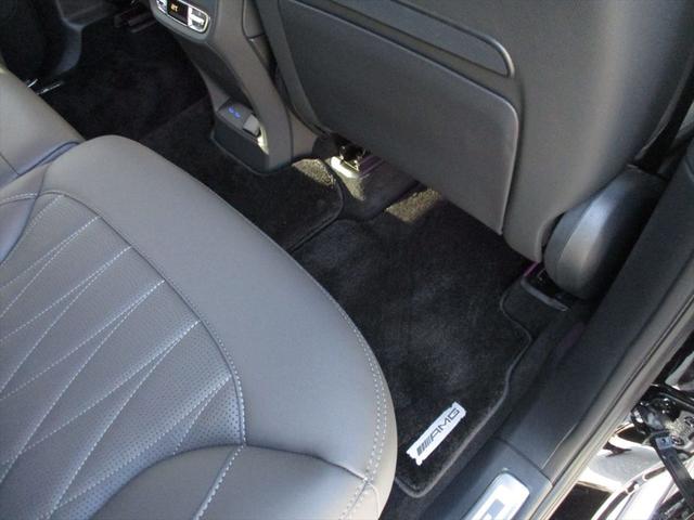 Gクラス G450d AMGラインパッケージ ワンオーナー MANUFAKTURプログラム・プラス MANUFAKTURディ同色スペアタイヤリング MANUFAKTURロゴパッケージ MANUFAKTUR本革巻ツートーンステアリング(17枚目)