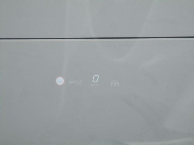 Cクラス C220dアバンギャルド AMGラインパッケージ ワンオーナー ベーシックパッケージ レザーエクスクルーシブパッケージ パノラミックスライディングルーフ ヘッドアップディスプレイ meコネクト パワーシート シートヒーター 360度カメラ(31枚目)