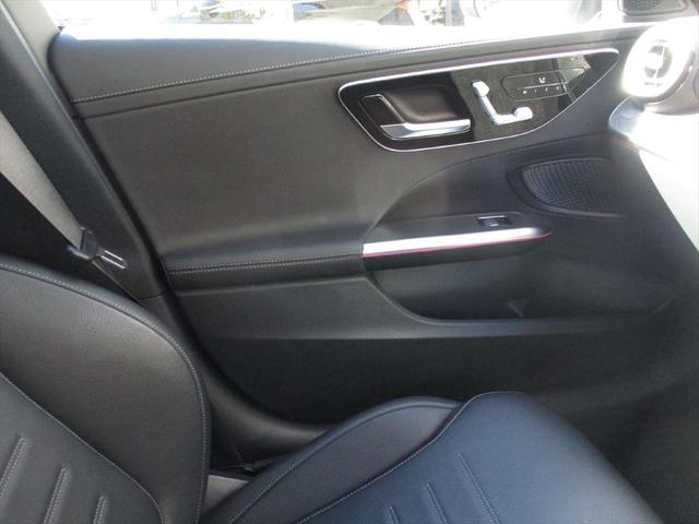 Cクラス C220dアバンギャルド AMGラインパッケージ ワンオーナー ベーシックパッケージ レザーエクスクルーシブパッケージ パノラミックスライディングルーフ ヘッドアップディスプレイ meコネクト パワーシート シートヒーター 360度カメラ(55枚目)