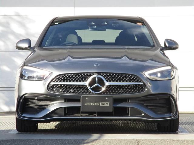 Ｃクラス Ｃ２００アバンギャルド　ＡＭＧラインパッケージ　ベーシックパッケージ　ドライバーズパッケージ　パノラミックスライディングルーフ　ヘッドアップディスプレイ　ｍｅコネクト　パワーシート　シートヒーター　３６０度カメラ　ＥＴＣ２．０　ナビゲーション　ＴＶ（2枚目）