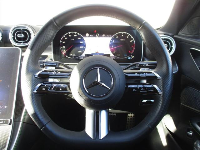 Ｃクラス Ｃ２００アバンギャルド　ＡＭＧラインパッケージ　ベーシックパッケージ　ドライバーズパッケージ　パノラミックスライディングルーフ　ヘッドアップディスプレイ　ｍｅコネクト　パワーシート　シートヒーター　３６０度カメラ　ＥＴＣ２．０　ナビゲーション　ＴＶ（24枚目）