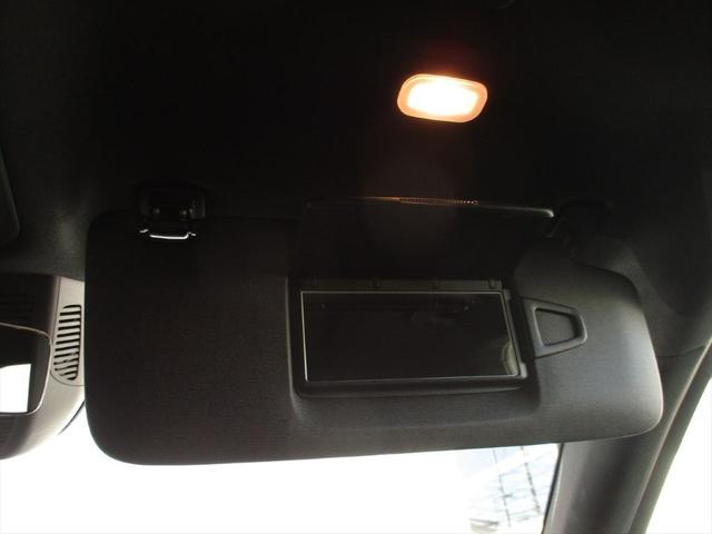 Ｃクラス Ｃ２００アバンギャルド　ＡＭＧラインパッケージ　ベーシックパッケージ　ドライバーズパッケージ　パノラミックスライディングルーフ　ヘッドアップディスプレイ　ｍｅコネクト　パワーシート　シートヒーター　３６０度カメラ　ＥＴＣ２．０　ナビゲーション　ＴＶ（49枚目）