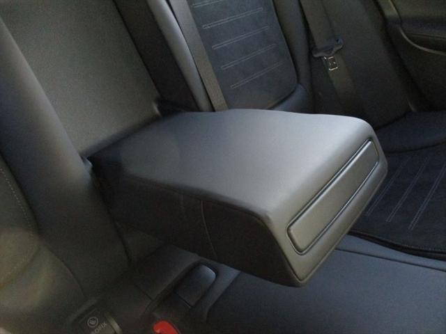 Cクラスステーションワゴン C200ステーションワゴンアバンギャルドAMGライP ベーシックパッケージ パノラミックスライディングルーフ ヘッドアップディスプレイ レーダーセーフティーパッケージ meコネクト パワーシート シートヒーター 360度カメラ ETC2.0(57枚目)