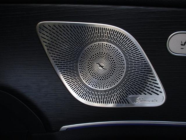 GLE GLE450d 4マチックスポーツ パノラミックスライディングルーフ レーダーセーフティーパッケージ ヘッドアップディスプレイ エアサスペンション 3列シート 7人乗り meコネクト ナッパレザーシート パワーシート シートヒーター(22枚目)