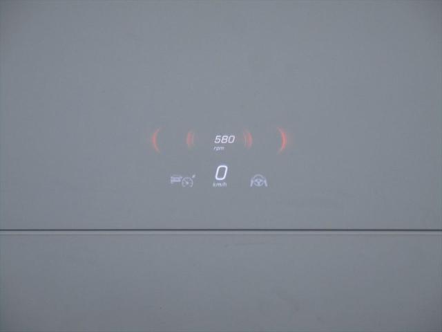 GLE GLE450d 4マチックスポーツ パノラミックスライディングルーフ レーダーセーフティーパッケージ ヘッドアップディスプレイ エアサスペンション 3列シート 7人乗り meコネクト ナッパレザーシート パワーシート シートヒーター(33枚目)