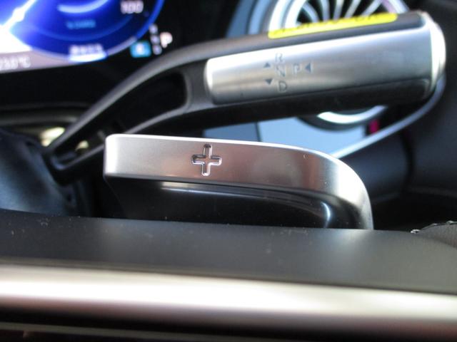 ＥＱＳ ＳＵＶ ＥＱＳ４５０　４Ｍ　ＳＵＶ　ＡＭＧラインパッケージ　デジタルインテリアパッケージ　パノラミックスライディングルーフ　ヘッドアップディスプレイ　３列シート　７人乗り　エアサスペンション　ｍｅコネクト　ナッパレザーシート　パワーシート　シートヒーター（26枚目）