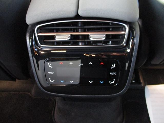 ＥＱＳ ＳＵＶ ＥＱＳ４５０　４Ｍ　ＳＵＶ　ＡＭＧラインパッケージ　デジタルインテリアパッケージ　パノラミックスライディングルーフ　ヘッドアップディスプレイ　３列シート　７人乗り　エアサスペンション　ｍｅコネクト　ナッパレザーシート　パワーシート　シートヒーター（57枚目）