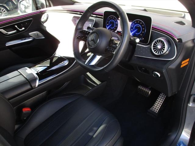 EQE SUV EQE350 4マチック SUV AMGラインパケジ エクスクルーシブパッケージ パノラミックスライディングルーフ ヘッドアップディスプレイ meコネクト エアサスペンション レザーシート パワーシート シートヒーター シートベンチレーター(12枚目)