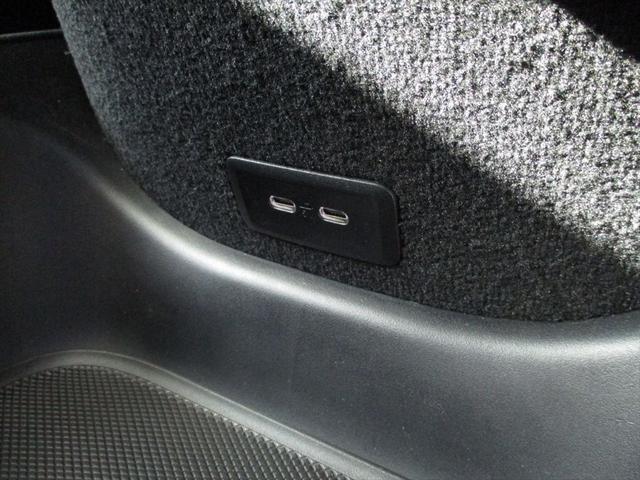 EQE SUV EQE350 4マチック SUV AMGラインパケジ エクスクルーシブパッケージ パノラミックスライディングルーフ ヘッドアップディスプレイ meコネクト エアサスペンション レザーシート パワーシート シートヒーター シートベンチレーター(45枚目)