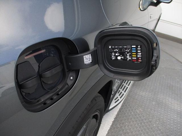 EQE SUV EQE350 4マチック SUV AMGラインパケジ エクスクルーシブパッケージ パノラミックスライディングルーフ ヘッドアップディスプレイ meコネクト エアサスペンション レザーシート パワーシート シートヒーター シートベンチレーター(73枚目)