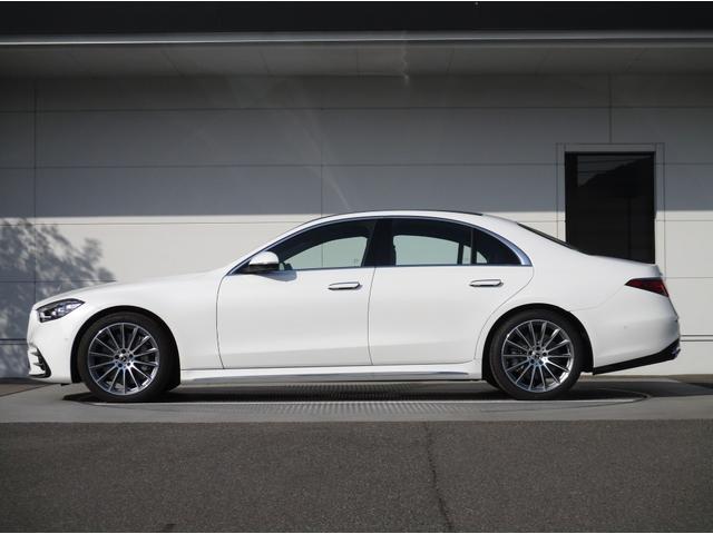 Sクラス S450d 4マチック AMGラインパッケージ ベーシックパッケージ レザーエクスクルーシブパッケージ パノラミックスライディングルーフ ヘッドアップディスプレイ meコネクト エアサスペンション パワーシート シートヒーター 360度カメラ(5枚目)