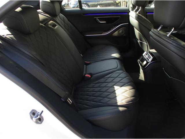 Sクラス S450d 4マチック AMGラインパッケージ ベーシックパッケージ レザーエクスクルーシブパッケージ パノラミックスライディングルーフ ヘッドアップディスプレイ meコネクト エアサスペンション パワーシート シートヒーター 360度カメラ(15枚目)