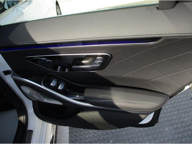 Sクラス S450d 4マチック AMGラインパッケージ ベーシックパッケージ レザーエクスクルーシブパッケージ パノラミックスライディングルーフ ヘッドアップディスプレイ meコネクト エアサスペンション パワーシート シートヒーター 360度カメラ(56枚目)
