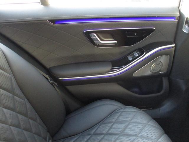 Sクラス S450d 4マチック AMGラインパッケージ ベーシックパッケージ レザーエクスクルーシブパッケージ パノラミックスライディングルーフ ヘッドアップディスプレイ meコネクト エアサスペンション パワーシート シートヒーター 360度カメラ(64枚目)