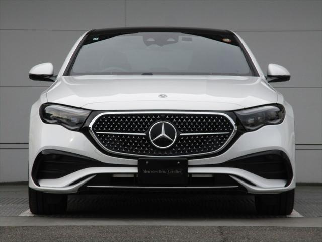 Ｅクラス Ｅ３５０ｅ　スポーツエディションスタードライバーズＰ　デジタルインテリアパッケージ　レザーエクスクルーシブパッケージ　アドバンスドパーキングパッケージ　アドバンスドパッケージ　パノラミックスライディングルーフ　ヘッドアップディスプレイ　ｍｅコネクト（2枚目）